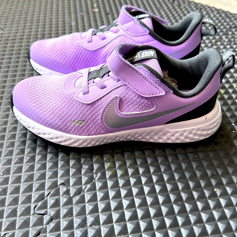Kids Nike Revolution Sneakers